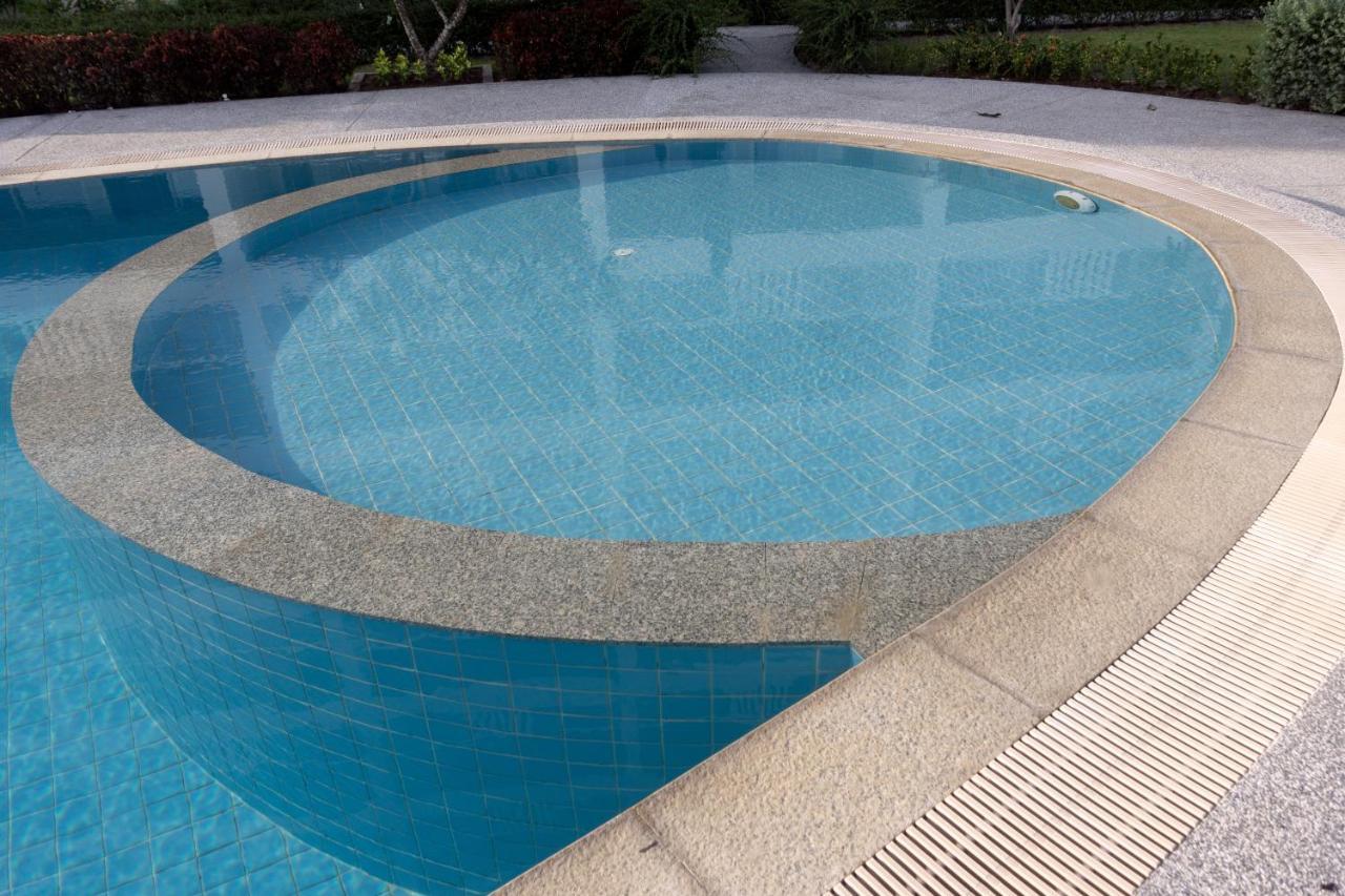 Laegenhet I Blue Marin. Huay Yang, Thailand Ban Huai Yang Exterior foto