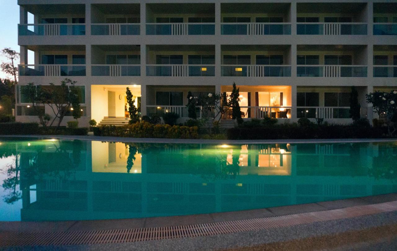 Laegenhet I Blue Marin. Huay Yang, Thailand Ban Huai Yang Exterior foto